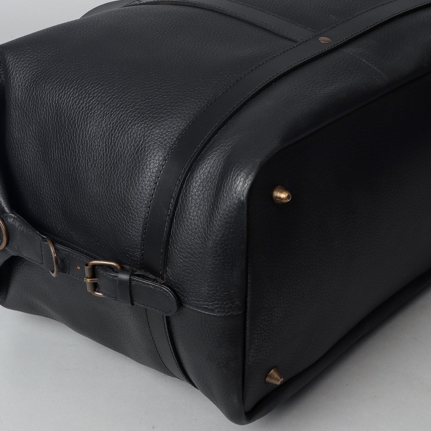 Runway Leather Travel Bag - Black